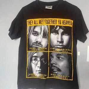 Black Graphic T-Shirt with Iconic Musicians Medium